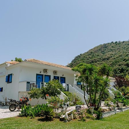 Villa Marina Perdika  Bagian luar foto